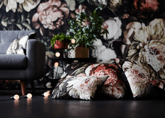 ellie-cashman-floral-wallpaper-1