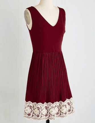 Modcloth-Wine & Floral Lace-Valentines Day.PNG